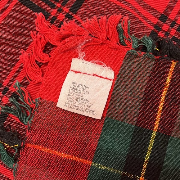 Christmas cloth napkins gold holiday plaid tassel trim 17 formal dinner wear NEW - Picture 3 of 6